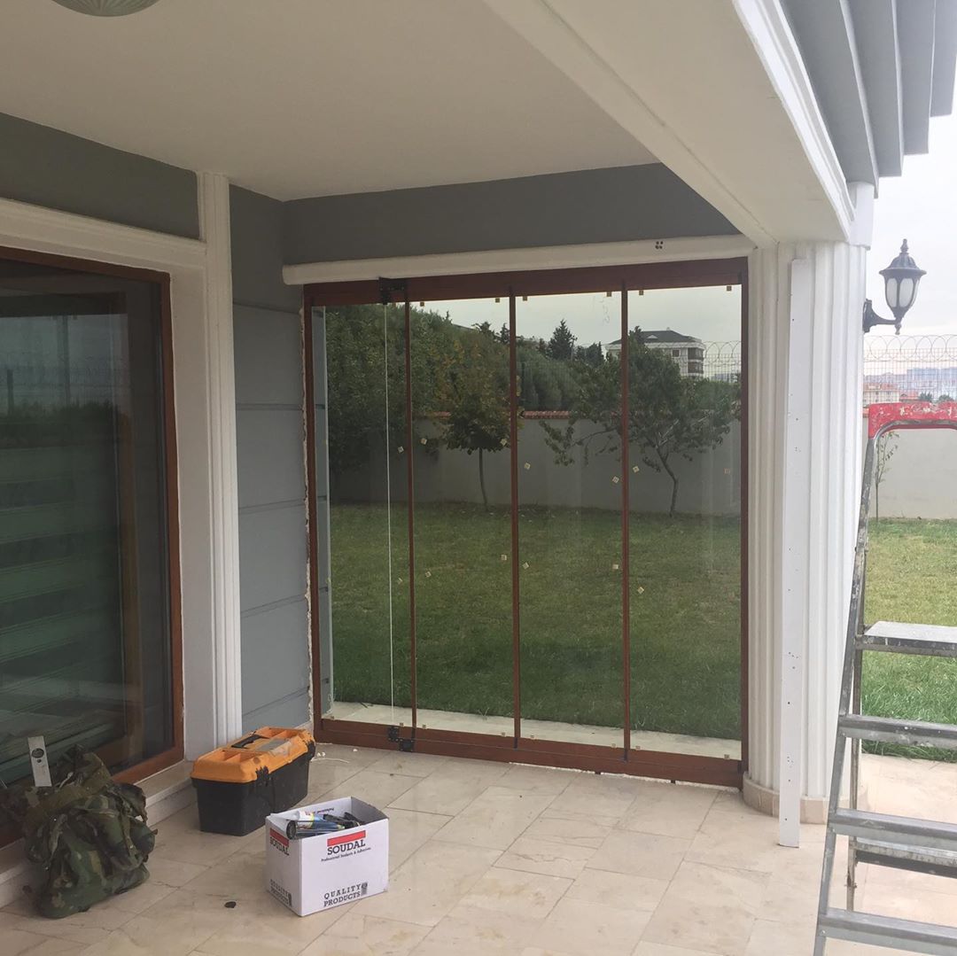 Esenyurt Cam Balkon
